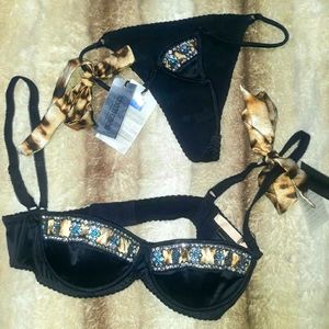 Rare Roberto Cavalli for Victoria's Secret luxury jeweled bra & panty thong set